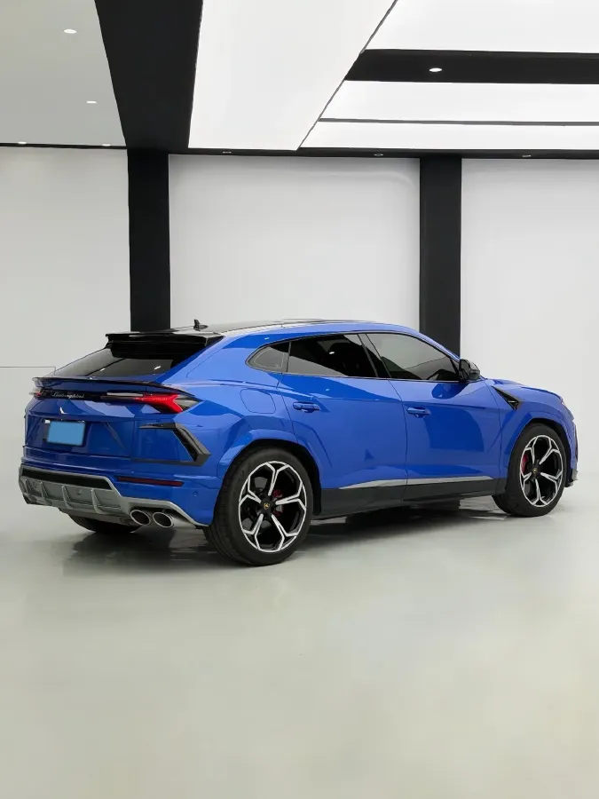 2021 Lamborghini Urus 4.0T 641HP V8 8AT,autocango,china used car exporter,china ev exporter,chinese used car exporter,chinese used ev exporter
