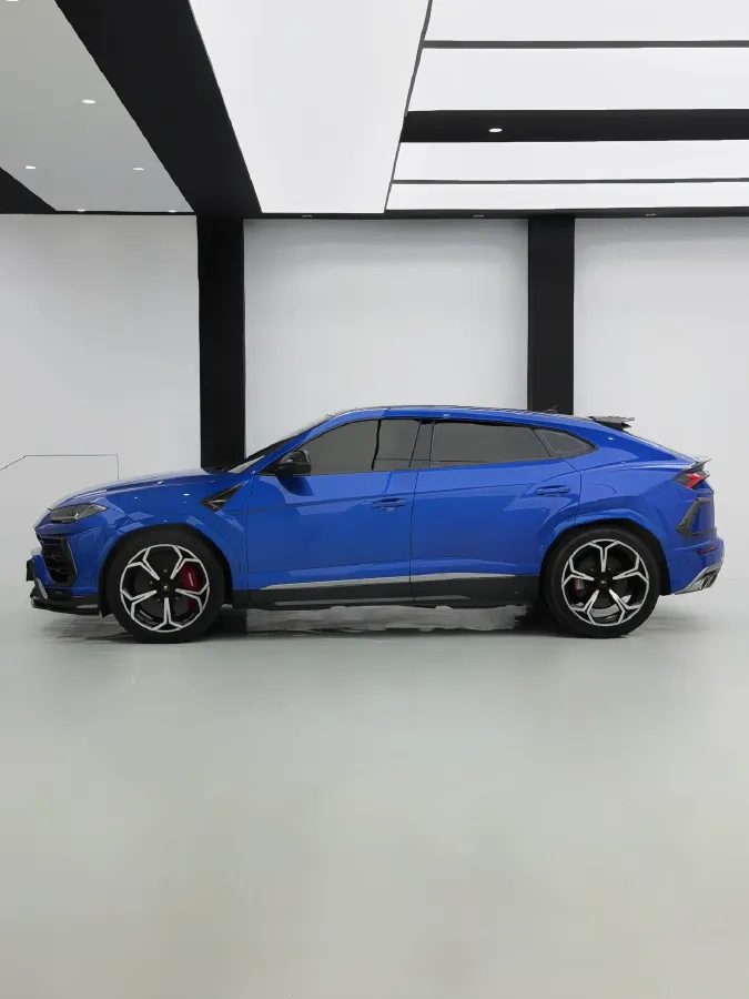 2021 Lamborghini Urus 4.0T 641HP V8 8AT,autocango,china used car exporter,china ev exporter,chinese used car exporter,chinese used ev exporter