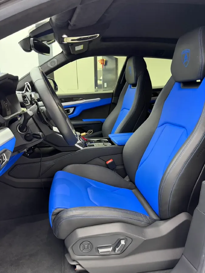 2021 Lamborghini Urus 4.0T 641HP V8 8AT,autocango,china used car exporter,china ev exporter,chinese used car exporter,chinese used ev exporter