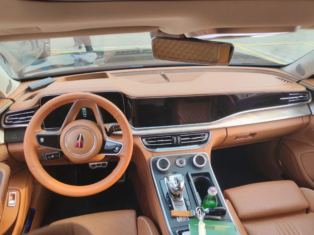 2020 HongQi H9 2.0T 252HP L4 7DCT,autocango,china used car exporter,china ev exporter,chinese used car exporter,chinese used ev exporter