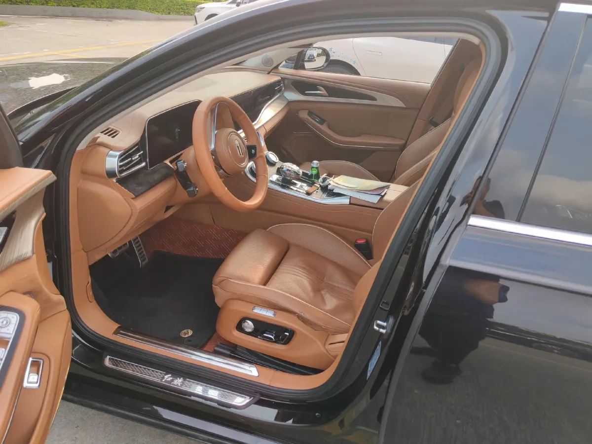 2020 HongQi H9 2.0T 252HP L4 7DCT,autocango,china used car exporter,china ev exporter,chinese used car exporter,chinese used ev exporter