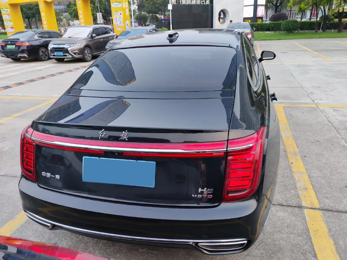 2020 HongQi H9 2.0T 252HP L4 7DCT,autocango,china used car exporter,china ev exporter,chinese used car exporter,chinese used ev exporter