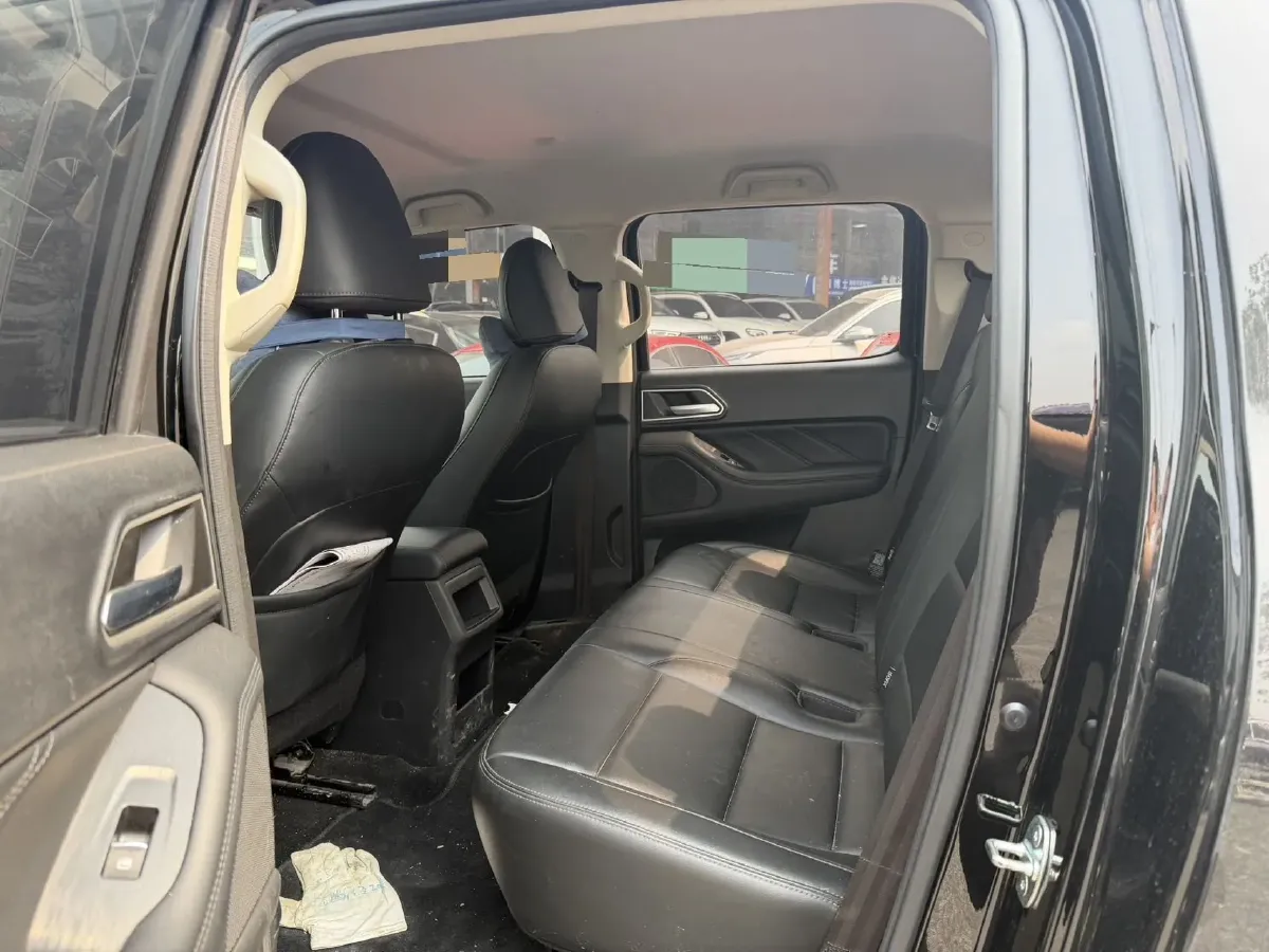 2023 Great Wall Poer 2.0T 166HP L4 8AT,autocango,china used car exporter,china ev exporter,chinese used car exporter,chinese used ev exporter