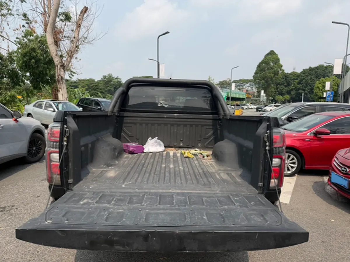 2023 Great Wall Poer 2.0T 166HP L4 8AT,autocango,china used car exporter,china ev exporter,chinese used car exporter,chinese used ev exporter