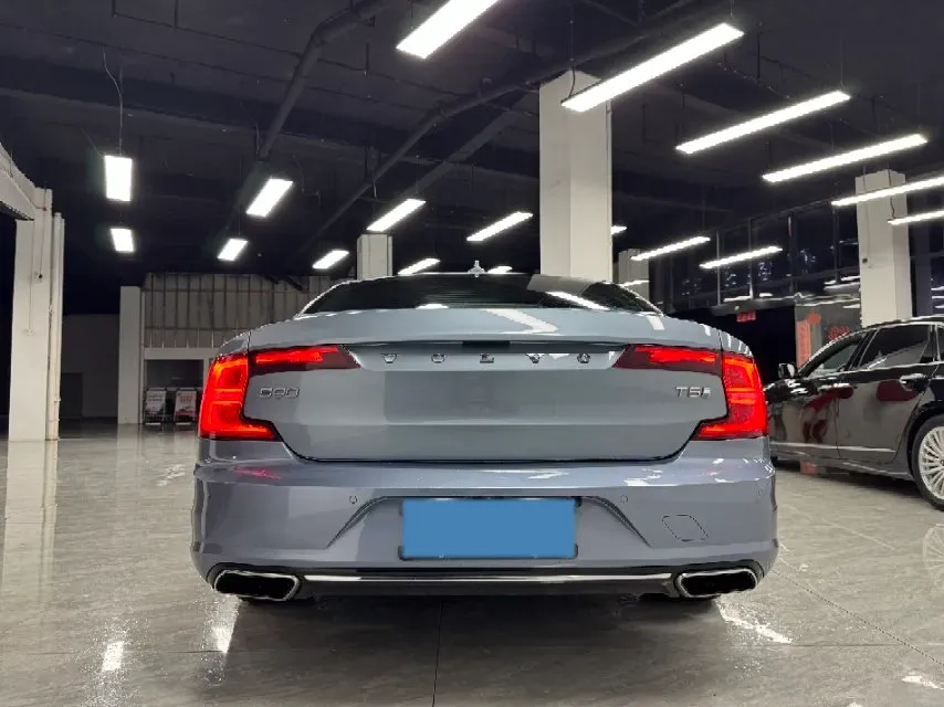 2019 Infiniti Q70 2.0T 211HP L4 7AT,autocango,china used car exporter,china ev exporter,chinese used car exporter,chinese used ev exporter