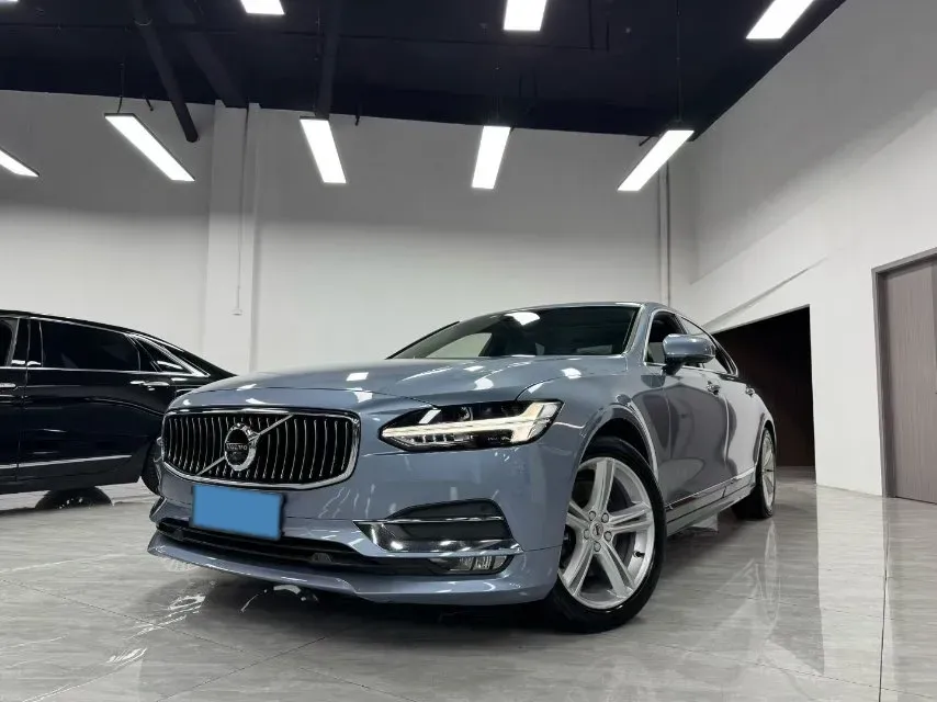 2019 Infiniti Q70 2.0T 211HP L4 7AT,autocango,china used car exporter,china ev exporter,chinese used car exporter,chinese used ev exporter