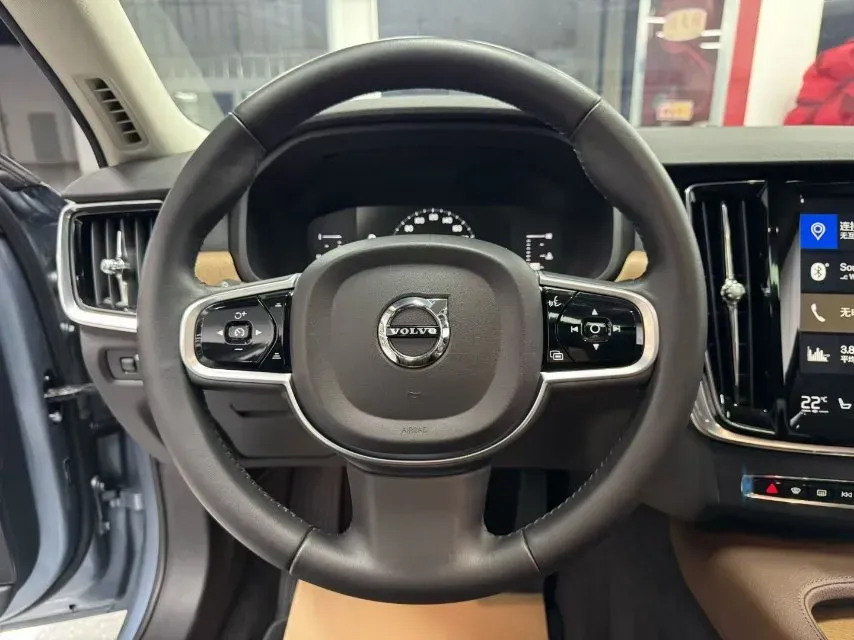 2019 Infiniti Q70 2.0T 211HP L4 7AT,autocango,china used car exporter,china ev exporter,chinese used car exporter,chinese used ev exporter