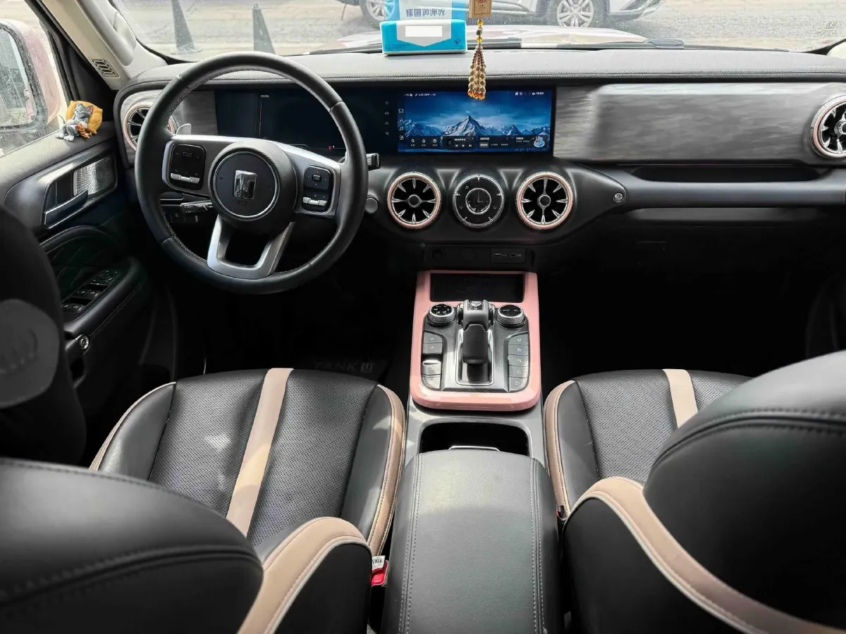 2021 Tank 300 2.0T 227HP L4 8AT,autocango,china used car exporter,china ev exporter,chinese used car exporter,chinese used ev exporter