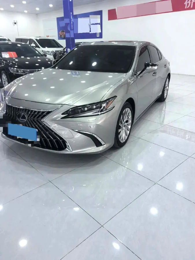 2021 Lexus ES 2.5L 178HP L4 E-CVT Hybrid,autocango,china used car exporter,china ev exporter,chinese used car exporter,chinese used ev exporter