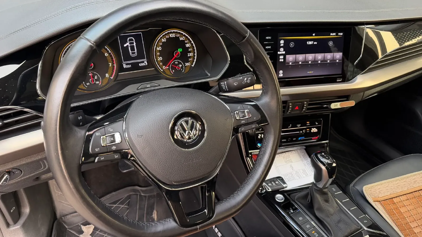 2019 Skoda Kodiak 2.0T 186HP L4 7DCT,autocango,china used car exporter,china ev exporter,chinese used car exporter,chinese used ev exporter