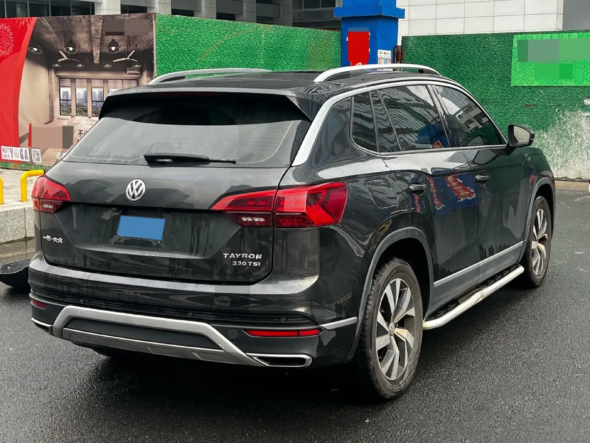 2019 Jeep Cherokee 2.0T 234HP L4 9AT,autocango,china used car exporter,china ev exporter,chinese used car exporter,chinese used ev exporter