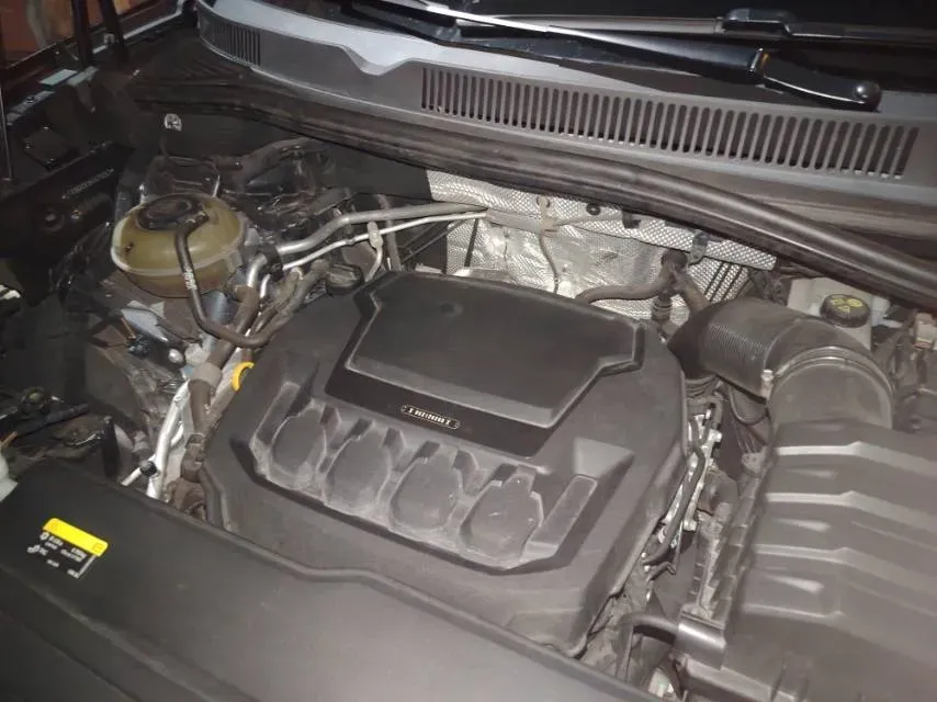 2022 Volkswagen Talagon 2.0T 220HP L4 7DCT,autocango,china used car exporter,china ev exporter,chinese used car exporter,chinese used ev exporter