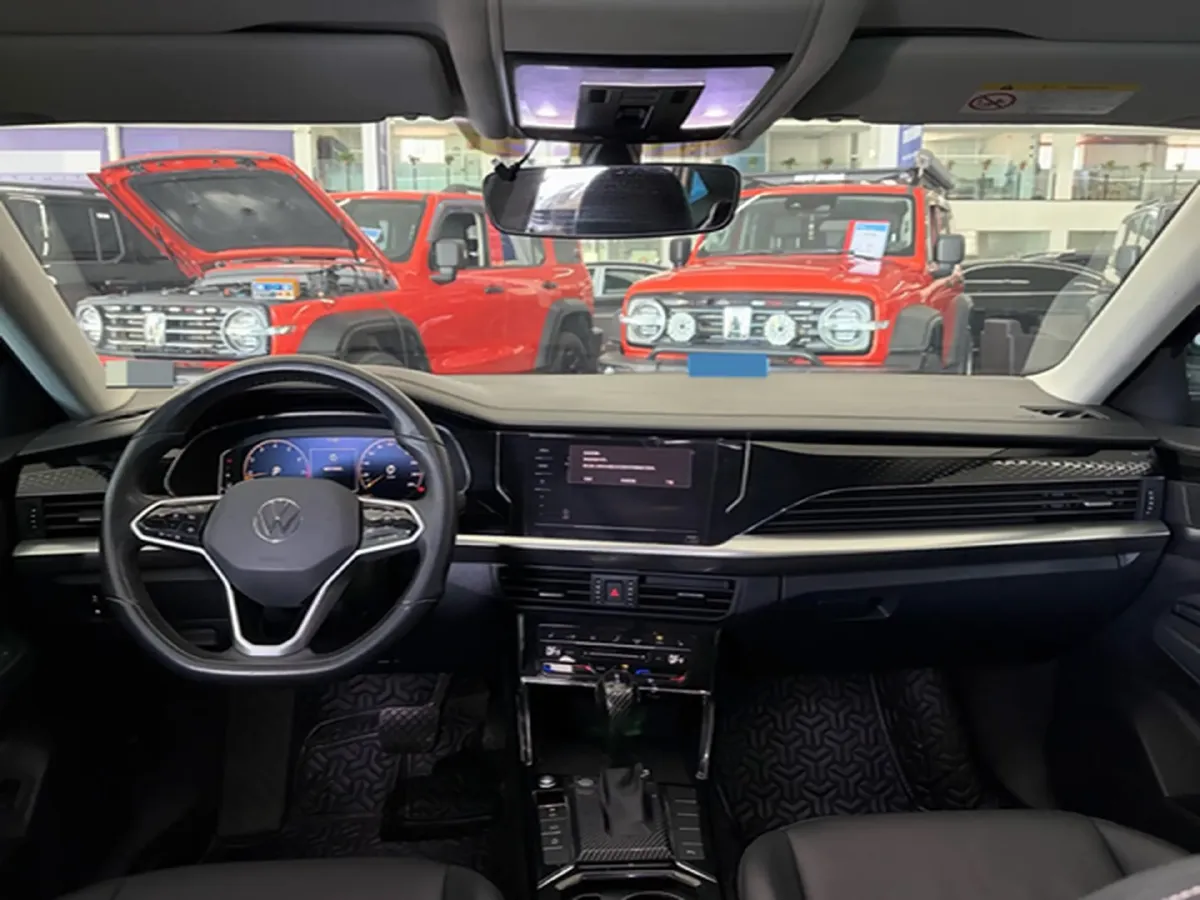 2023 Volkswagen Passat 2.0T 186HP L4 7DCT,autocango,china used car exporter,china ev exporter,chinese used car exporter,chinese used ev exporter