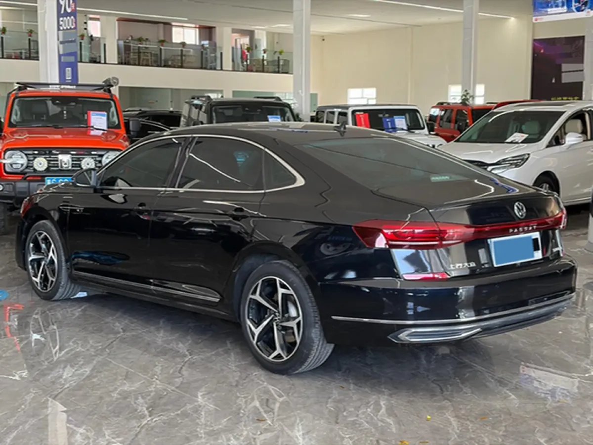 2023 Volkswagen Passat 2.0T 186HP L4 7DCT,autocango,china used car exporter,china ev exporter,chinese used car exporter,chinese used ev exporter