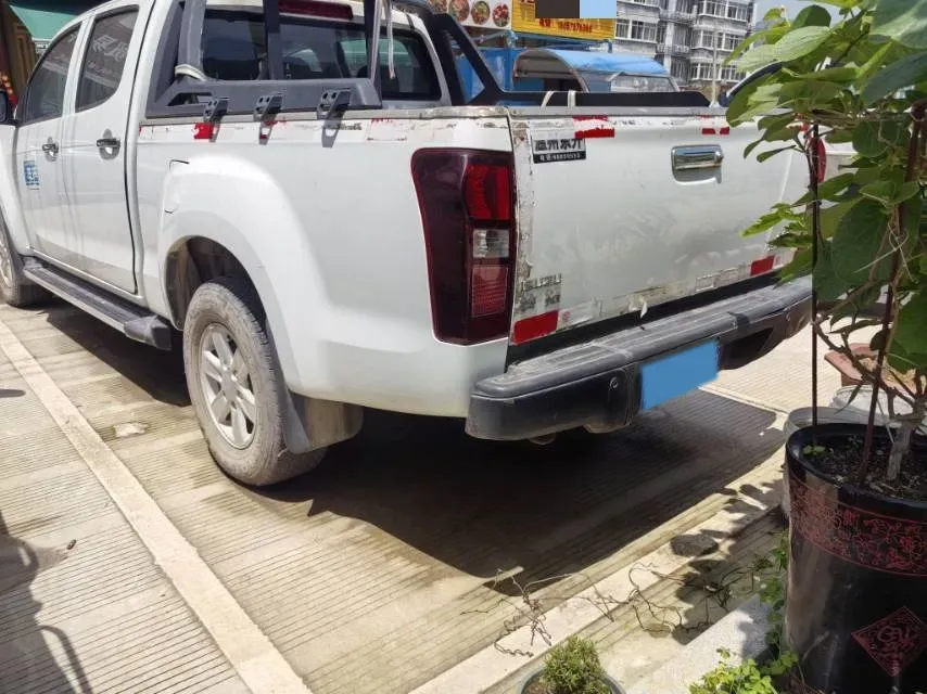 2020 Isuzu LingTuo 2.5T 150HP L4 6MT,autocango,china used car exporter,china ev exporter,chinese used car exporter,chinese used ev exporter