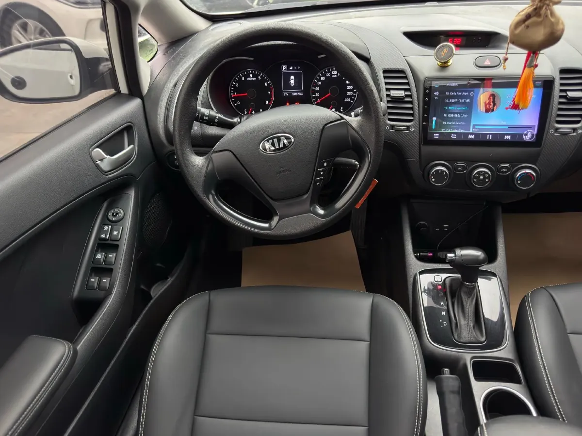 2017 Kia K3 1.6L 128HP L4 6AT,autocango,china used car exporter,china ev exporter,chinese used car exporter,chinese used ev exporter