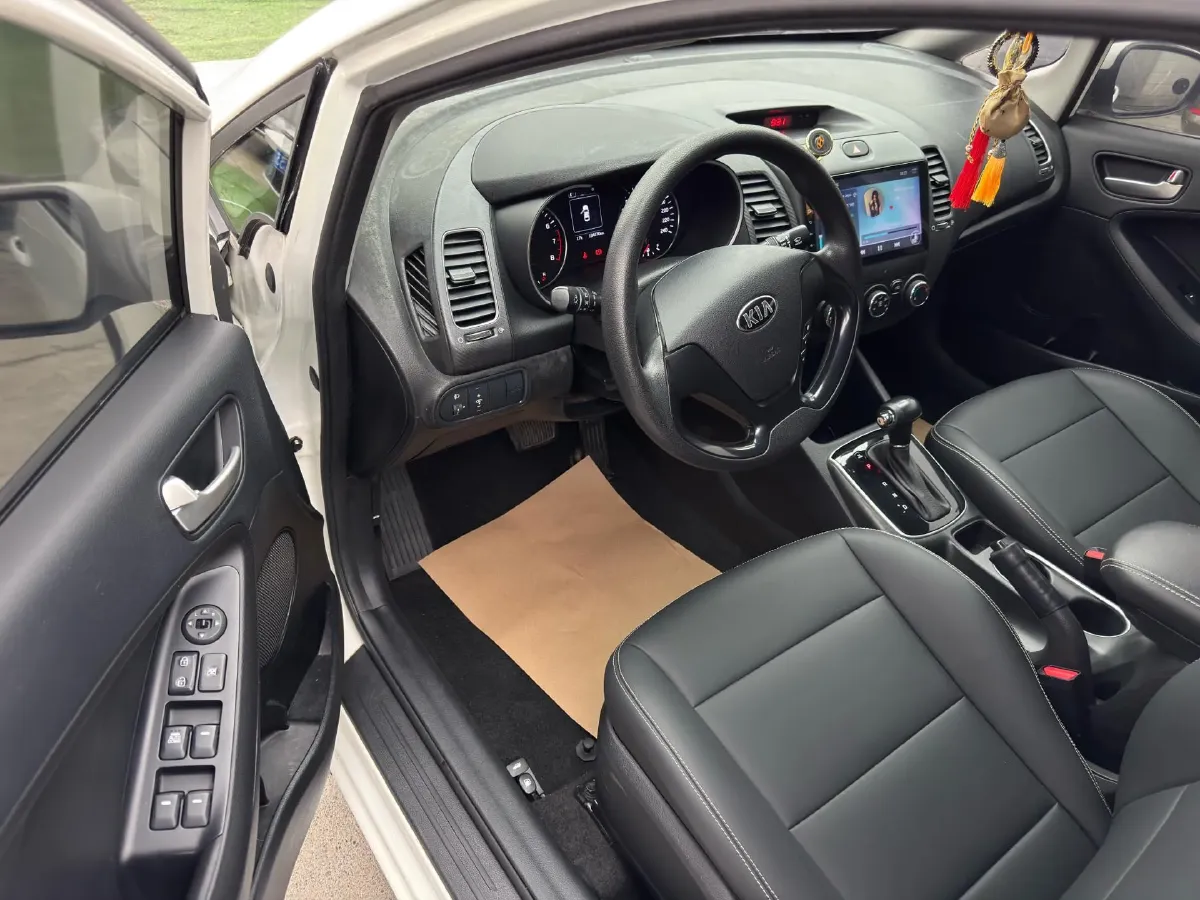 2017 Kia K3 1.6L 128HP L4 6AT,autocango,china used car exporter,china ev exporter,chinese used car exporter,chinese used ev exporter