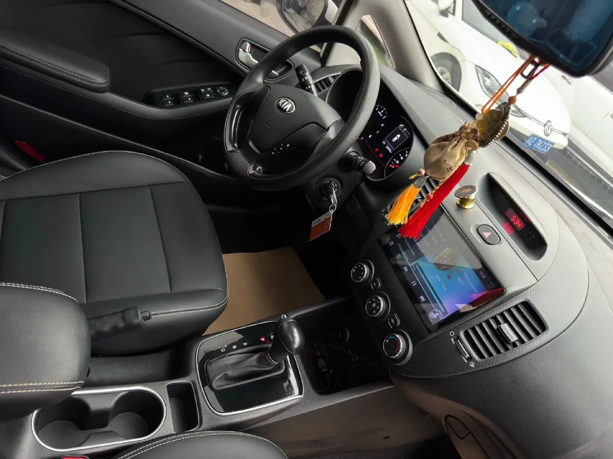 2017 Kia K3 1.6L 128HP L4 6AT,autocango,china used car exporter,china ev exporter,chinese used car exporter,chinese used ev exporter