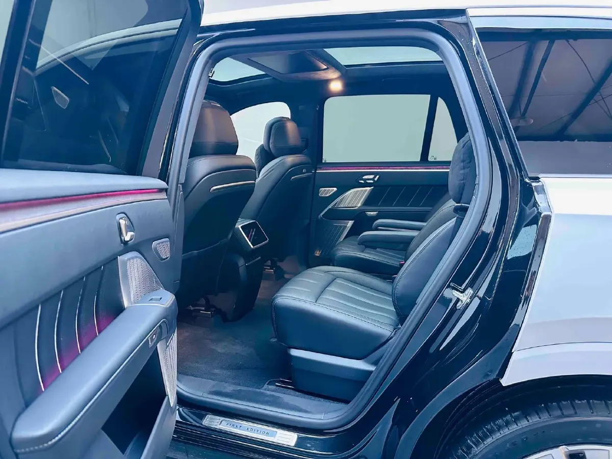 2025 ONVO L90 BEV,autocango,china used car exporter,china ev exporter,chinese used car exporter,chinese used ev exporter