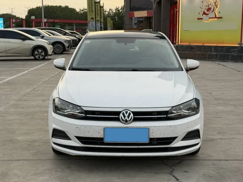 2019 Volkswagen Polo 1.5L 113HP L4 6AT,autocango,china used car exporter,china ev exporter,chinese used car exporter,chinese used ev exporter