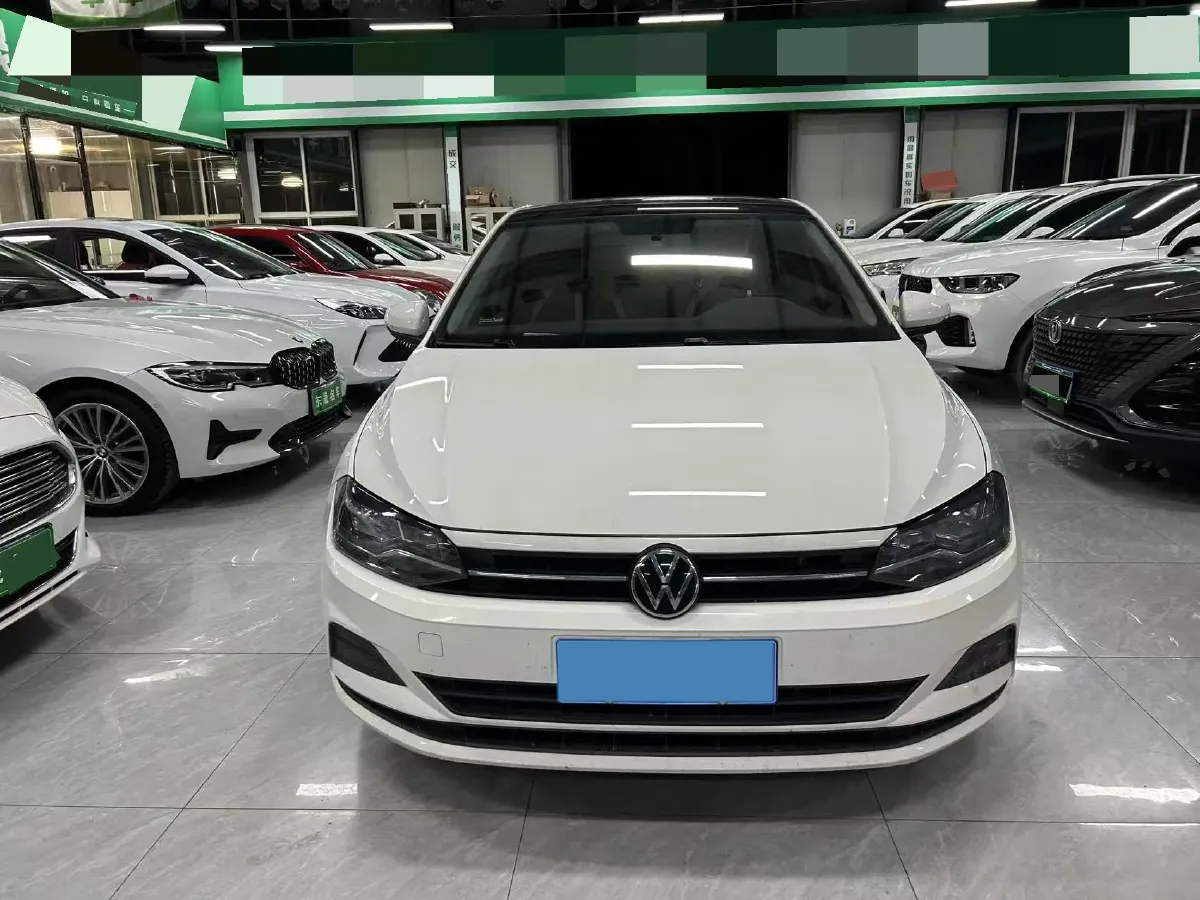 2023 Volkswagen Polo 1.5L 113HP L4 6AT,autocango,china used car exporter,china ev exporter,chinese used car exporter,chinese used ev exporter