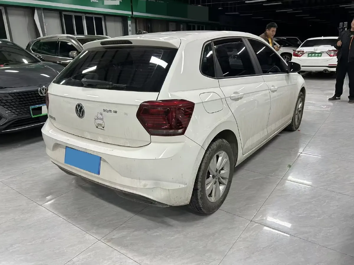 2023 Volkswagen Polo 1.5L 113HP L4 6AT,autocango,china used car exporter,china ev exporter,chinese used car exporter,chinese used ev exporter