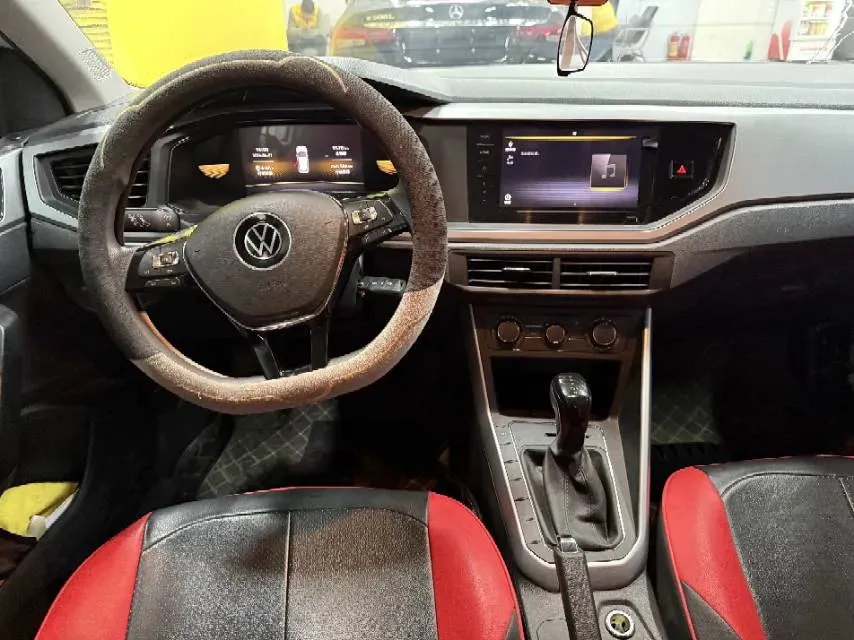 2023 Volkswagen Polo 1.5L 110HP L4 6AT,autocango,china used car exporter,china ev exporter,chinese used car exporter,chinese used ev exporter
