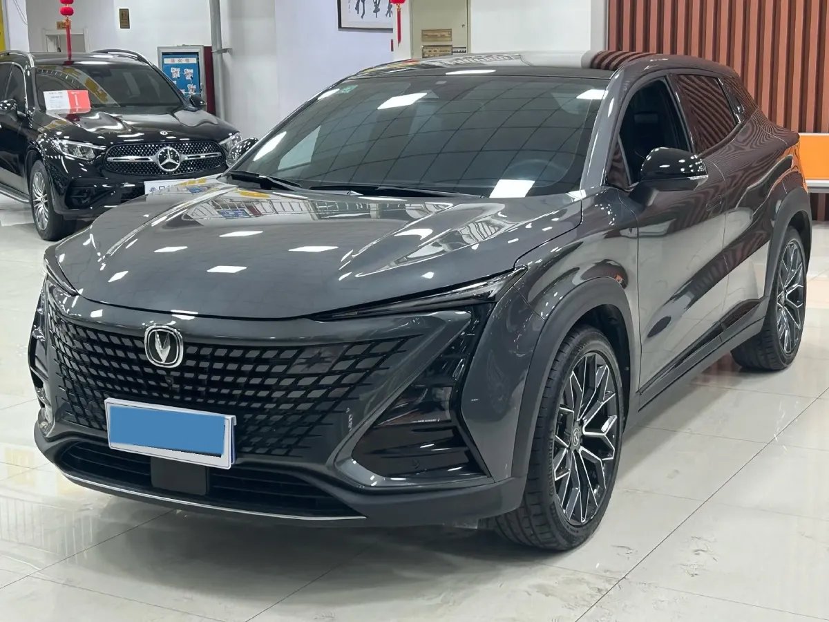 2022 ChangAn UNI-T 1.5T 188HP L4 7DCT,autocango,china used car exporter,china ev exporter,chinese used car exporter,chinese used ev exporter