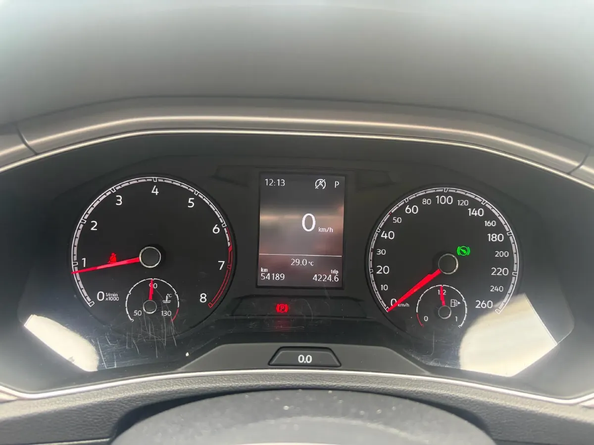 2019 Volkswagen T-Roc 1.4T 131HP L4 7DCT,autocango,china used car exporter,china ev exporter,chinese used car exporter,chinese used ev exporter