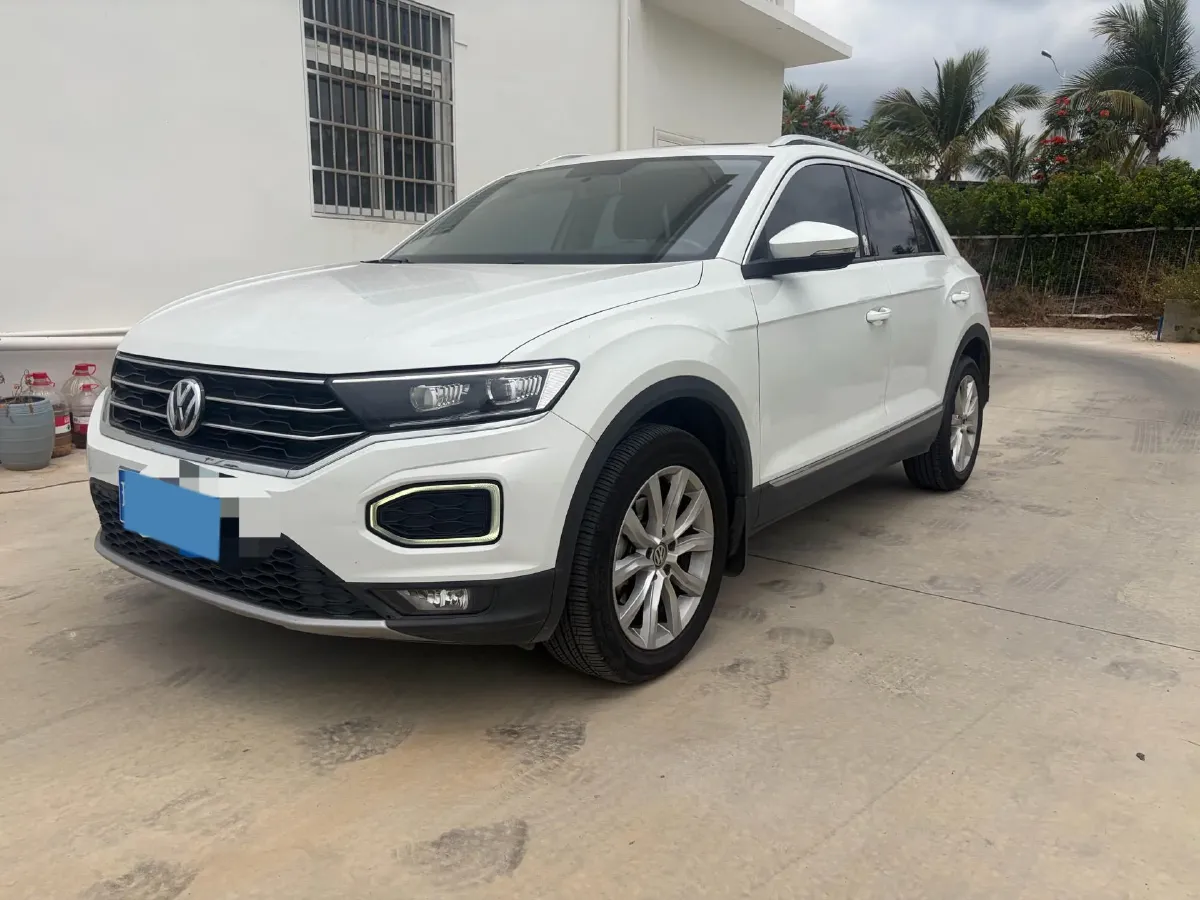 2019 Volkswagen T-Roc 1.4T 131HP L4 7DCT,autocango,china used car exporter,china ev exporter,chinese used car exporter,chinese used ev exporter