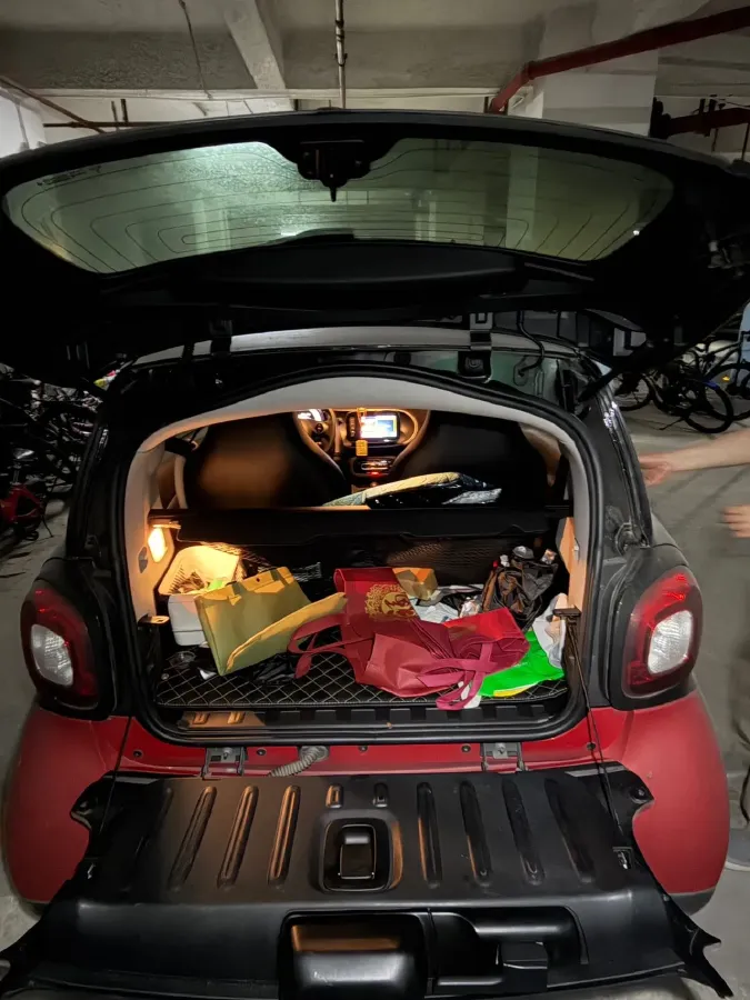2019 Smart smart fortwo 0.9T 90HP L3 6DCT,autocango,china used car exporter,china ev exporter,chinese used car exporter,chinese used ev exporter