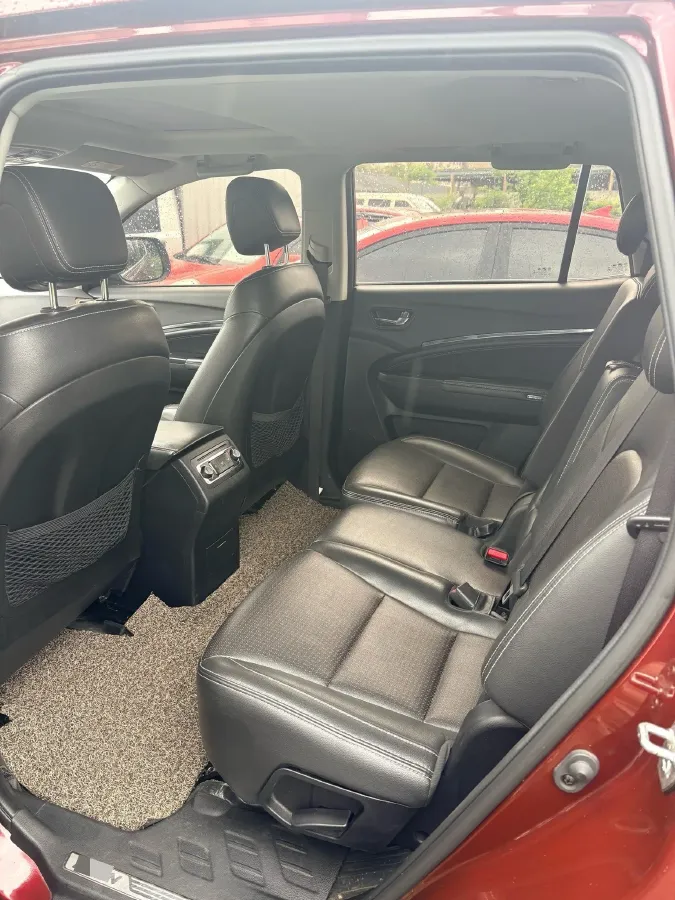 2017 LiFan X80 2.0T 192HP L4 6AT,autocango,china used car exporter,china ev exporter,chinese used car exporter,chinese used ev exporter