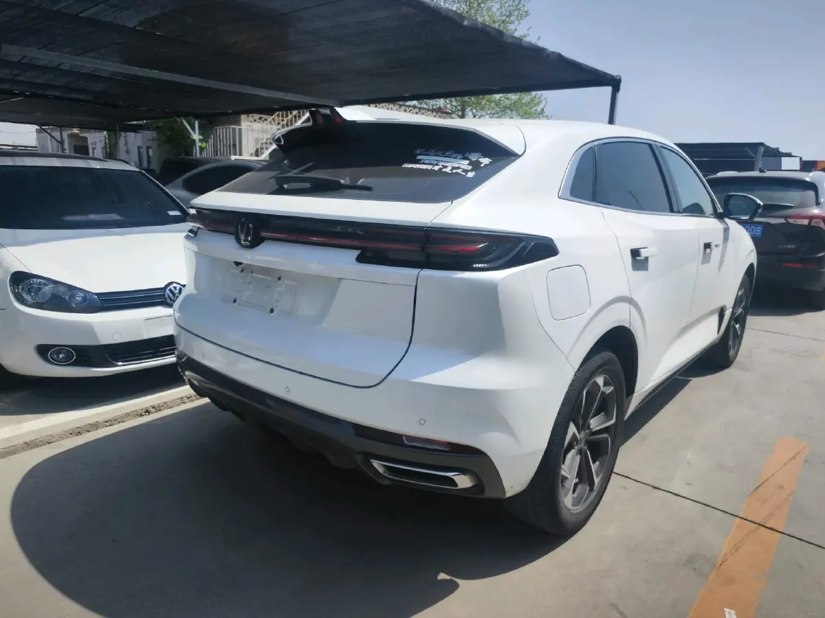 2023 ChangAn UNI-K iDD 1.5T 170HP L4 6TCT PHEV 28.39KWH,autocango,china used car exporter,china ev exporter,chinese used car exporter,chinese used ev exporter