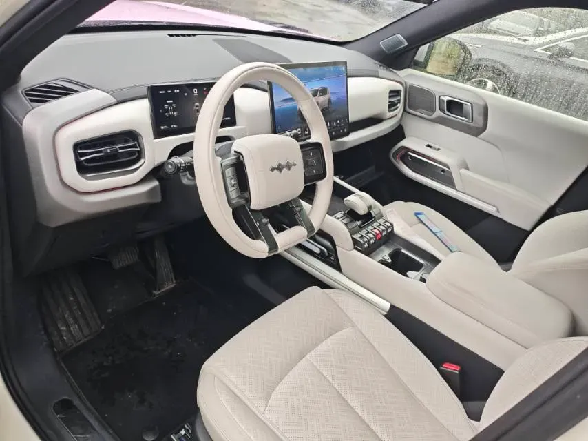 2025 FangChengBao Tai 3 BEV,autocango,china used car exporter,china ev exporter,chinese used car exporter,chinese used ev exporter