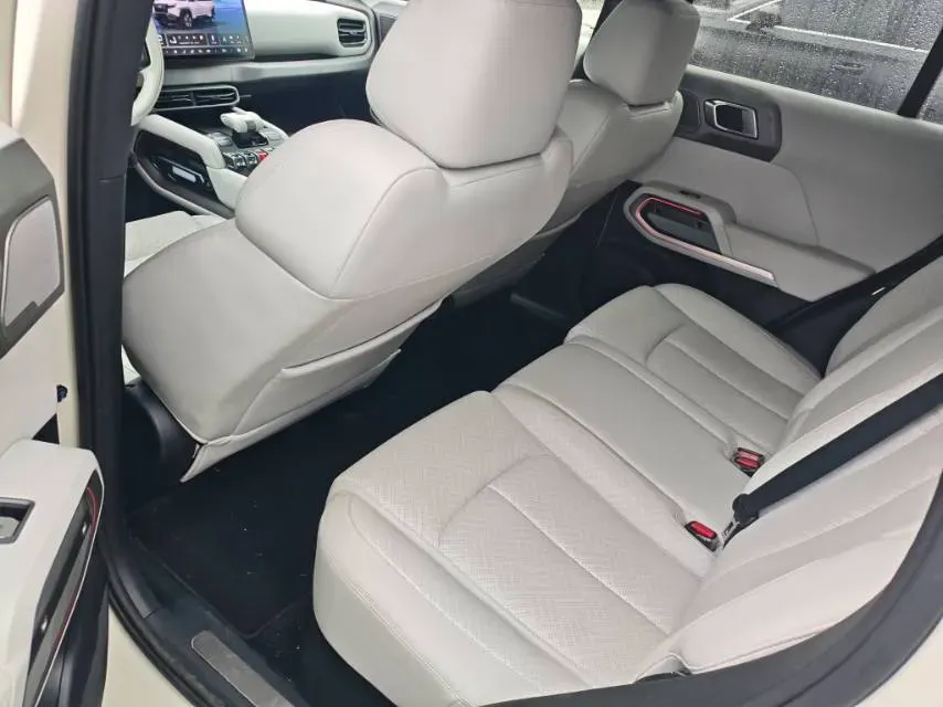 2025 FangChengBao Tai 3 BEV,autocango,china used car exporter,china ev exporter,chinese used car exporter,chinese used ev exporter