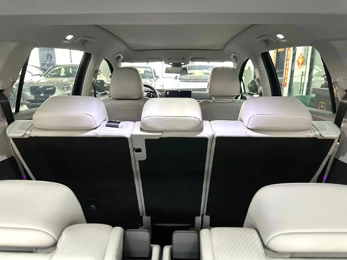 2021 Volkswagen ID.6 X BEV 83.4KWH,autocango,china used car exporter,china ev exporter,chinese used car exporter,chinese used ev exporter