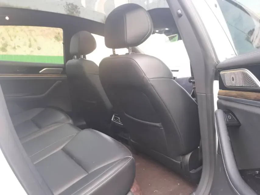 2022 Honda Accord 1.5T 194HP L4 CVT,autocango,china used car exporter,china ev exporter,chinese used car exporter,chinese used ev exporter