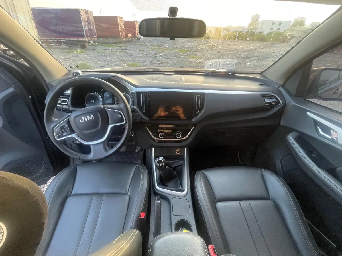 2022 Isuzu RE-MAX Jim 2.8T 120HP L4 5MT,autocango,china used car exporter,china ev exporter,chinese used car exporter,chinese used ev exporter