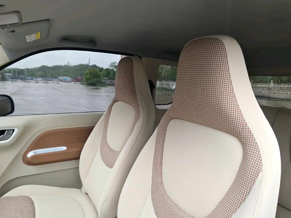 2024 WuLing HongGuang MINI EV BEV 17.3KWH,autocango,china used car exporter,china ev exporter,chinese used car exporter,chinese used ev exporter