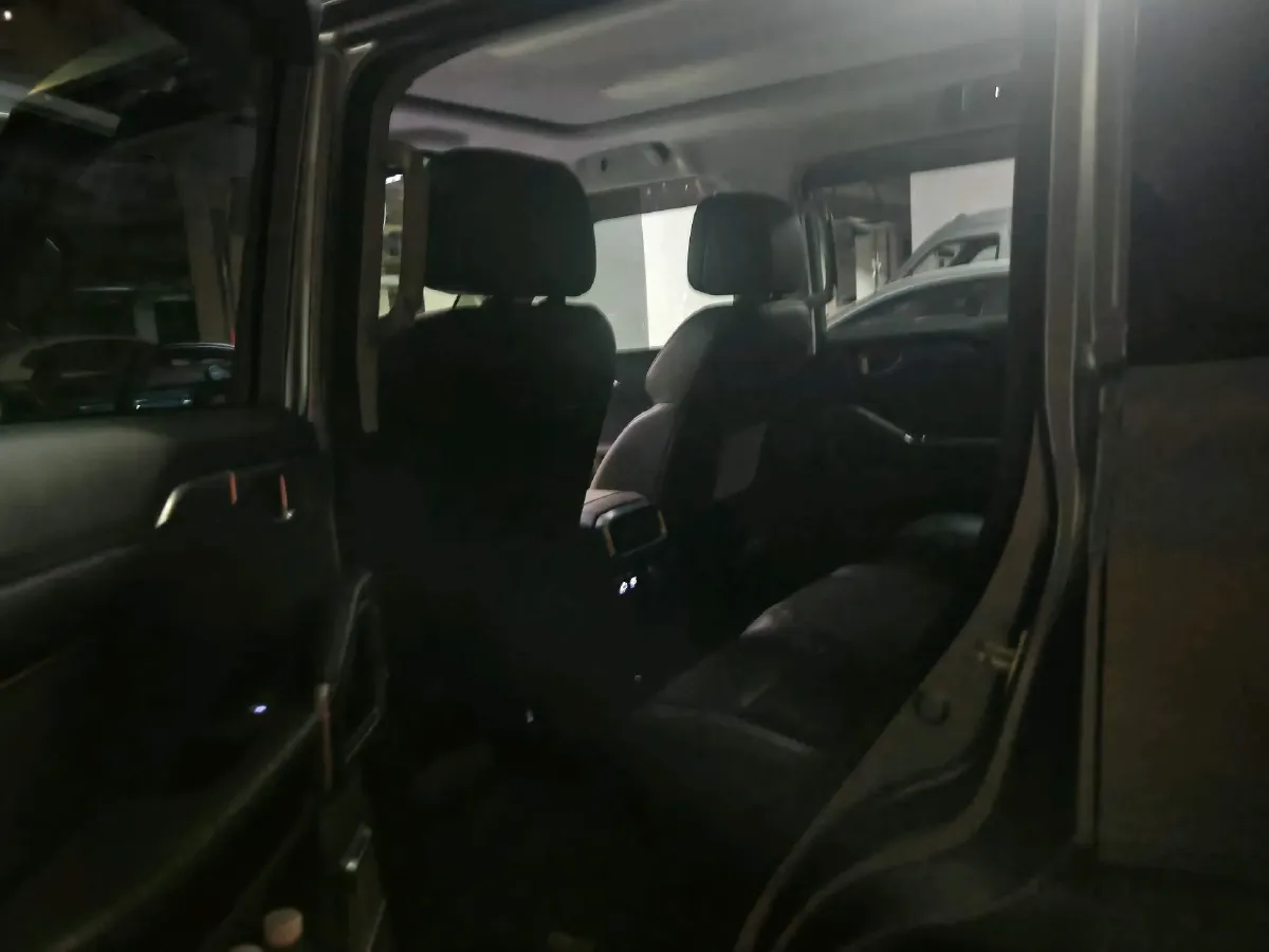 2023 Jetour Traveller 1.5T 184HP L4 7DCT,autocango,china used car exporter,china ev exporter,chinese used car exporter,chinese used ev exporter