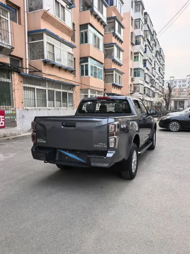 2021 Isuzu D-MAX 1.9T 163HP L4 6AT,autocango,china used car exporter,china ev exporter,chinese used car exporter,chinese used ev exporter