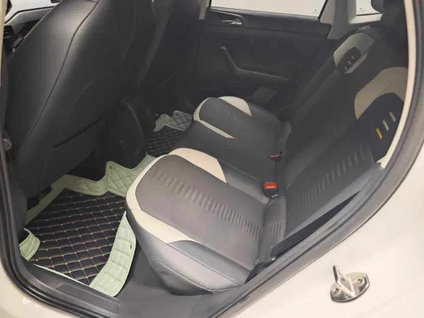 2021 Haval H6 1.5T 169HP L4 7DCT,autocango,china used car exporter,china ev exporter,chinese used car exporter,chinese used ev exporter