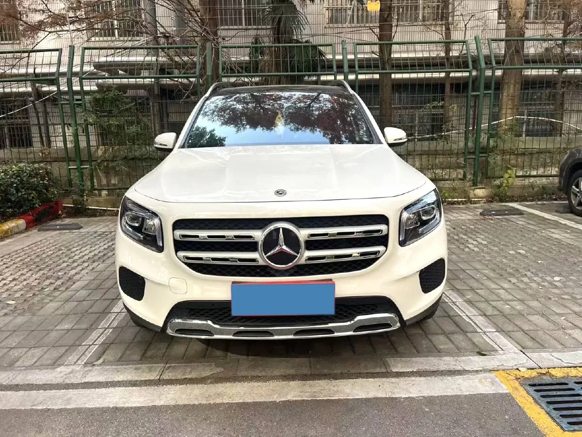 2021 Mercedes-Benz GLB Class 1.3T 163HP L4 7DCT,autocango,china used car exporter,china ev exporter,chinese used car exporter,chinese used ev exporter