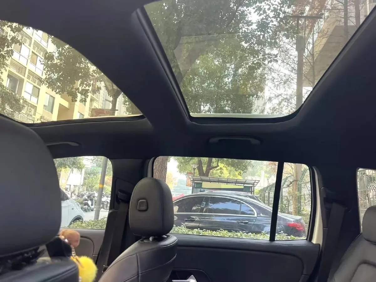 2021 Mercedes-Benz GLB Class 1.3T 163HP L4 7DCT,autocango,china used car exporter,china ev exporter,chinese used car exporter,chinese used ev exporter