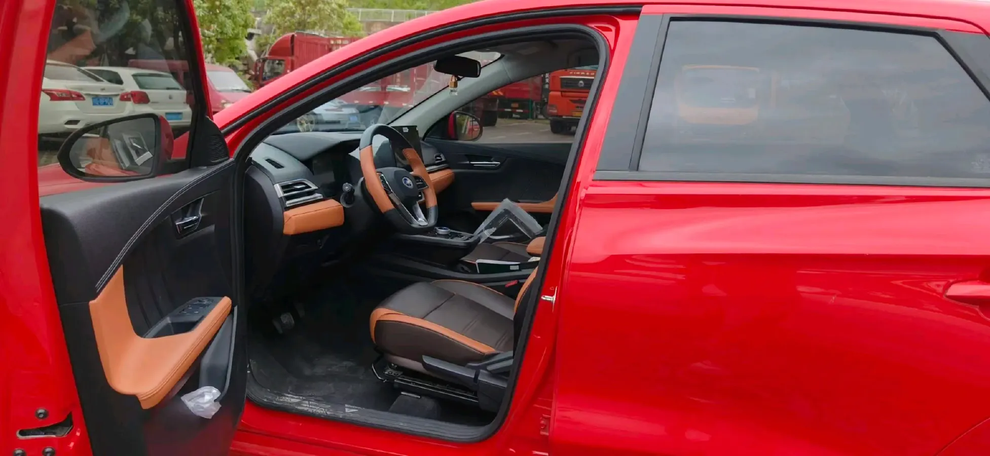 2021 Geely Azkarra 1.8T 184HP L4 7DCT,autocango,china used car exporter,china ev exporter,chinese used car exporter,chinese used ev exporter