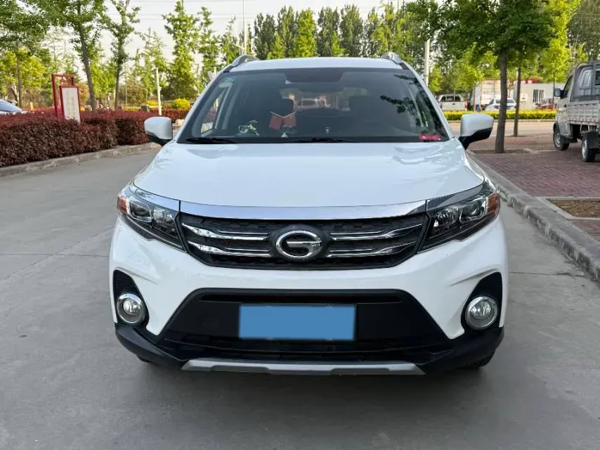 2017 GAC Trumpchi GS3 1.5L 114HP L4 5MT,autocango,china used car exporter,china ev exporter,chinese used car exporter,chinese used ev exporter