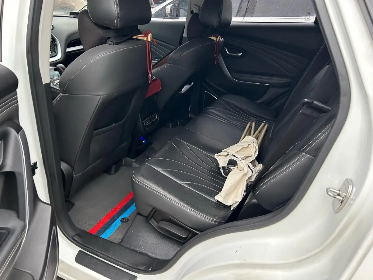 2018 SWM X7 1.5T 156HP L4 6AT,autocango,china used car exporter,china ev exporter,chinese used car exporter,chinese used ev exporter