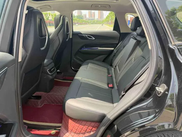 2024 HongQi HS3 1.5T 169HP L4 1DHT PHEV 18.4KWH,autocango,china used car exporter,china ev exporter,chinese used car exporter,chinese used ev exporter