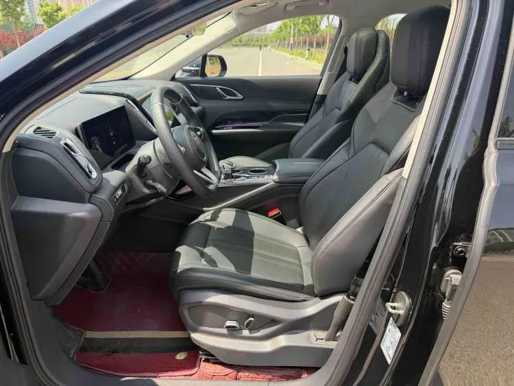 2024 HongQi HS3 1.5T 169HP L4 1DHT PHEV 18.4KWH,autocango,china used car exporter,china ev exporter,chinese used car exporter,chinese used ev exporter