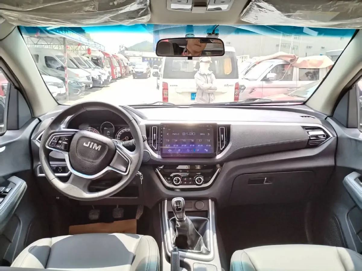 2018 Isuzu RE-MAX Jim 2.8T 116HP L4 5MT,autocango,china used car exporter,china ev exporter,chinese used car exporter,chinese used ev exporter